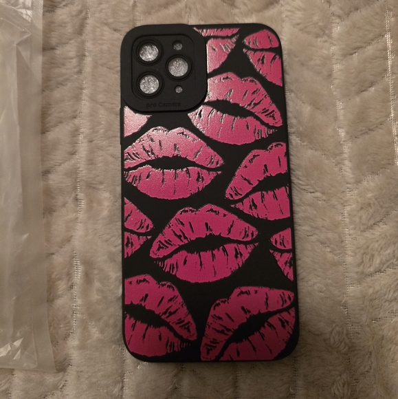 New Cellphone Cover/Case for Iphone11 pro - Picture 1 of 3